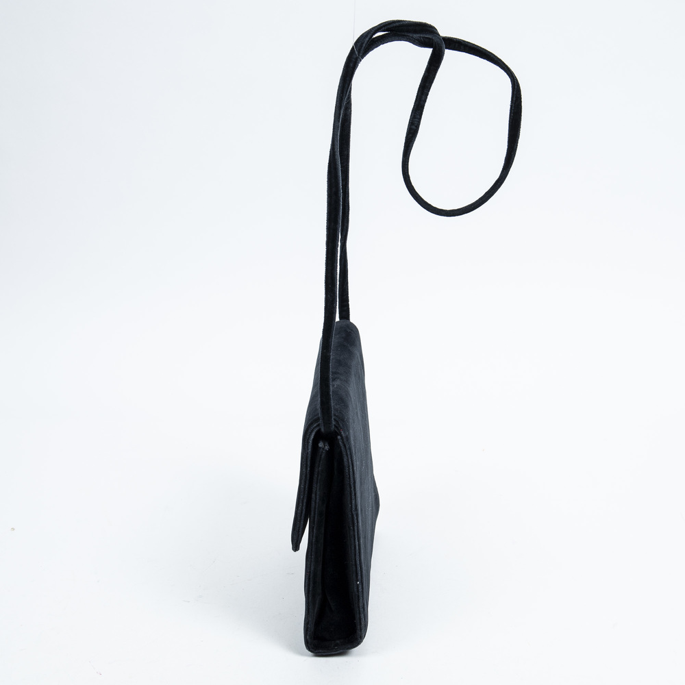 Ferragamo Shoulder Flap   in Navy Velvet Canvas - Picture 3 of 7